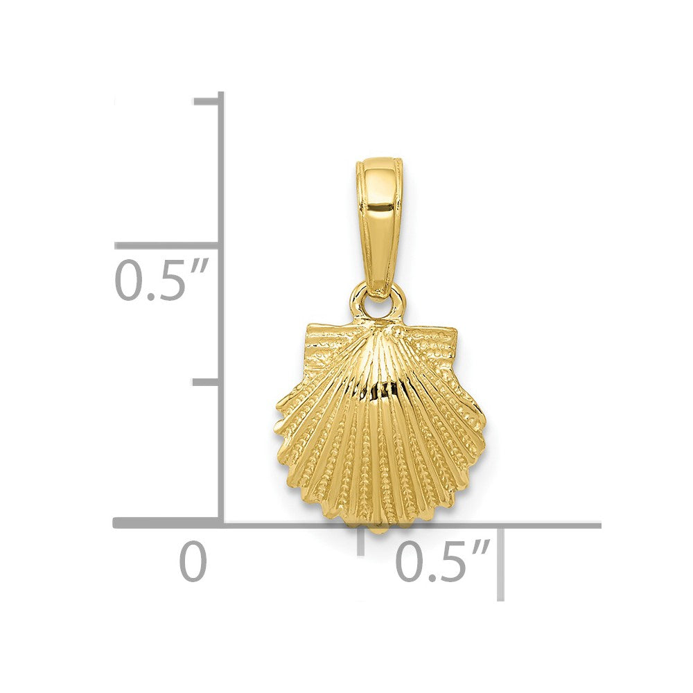 10k Scallop Shell Pendant