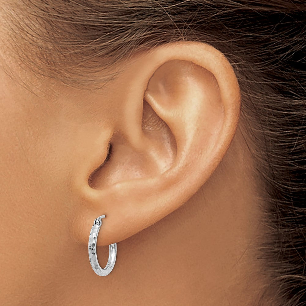 10k White Gold Diamond-cut 2mm Round Tube Hoop Earrings