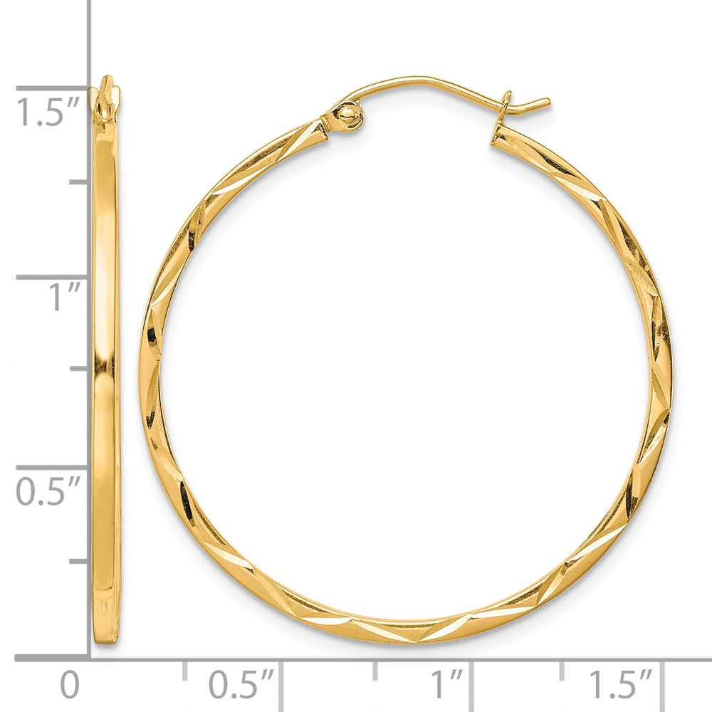 10K 1.5x35mm Diamond Cut Hoop Earrings
