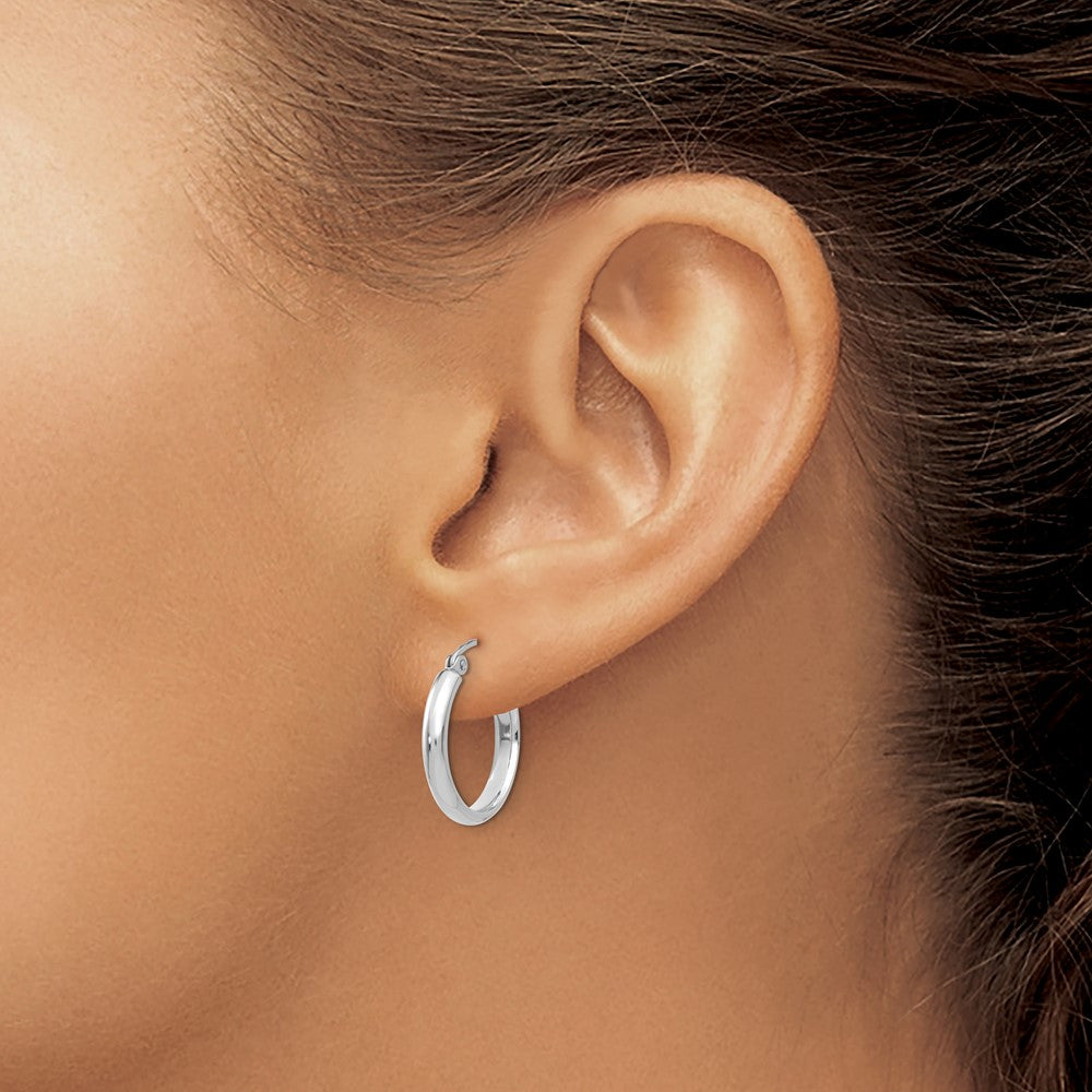 10k White Gold Hoop Earrings