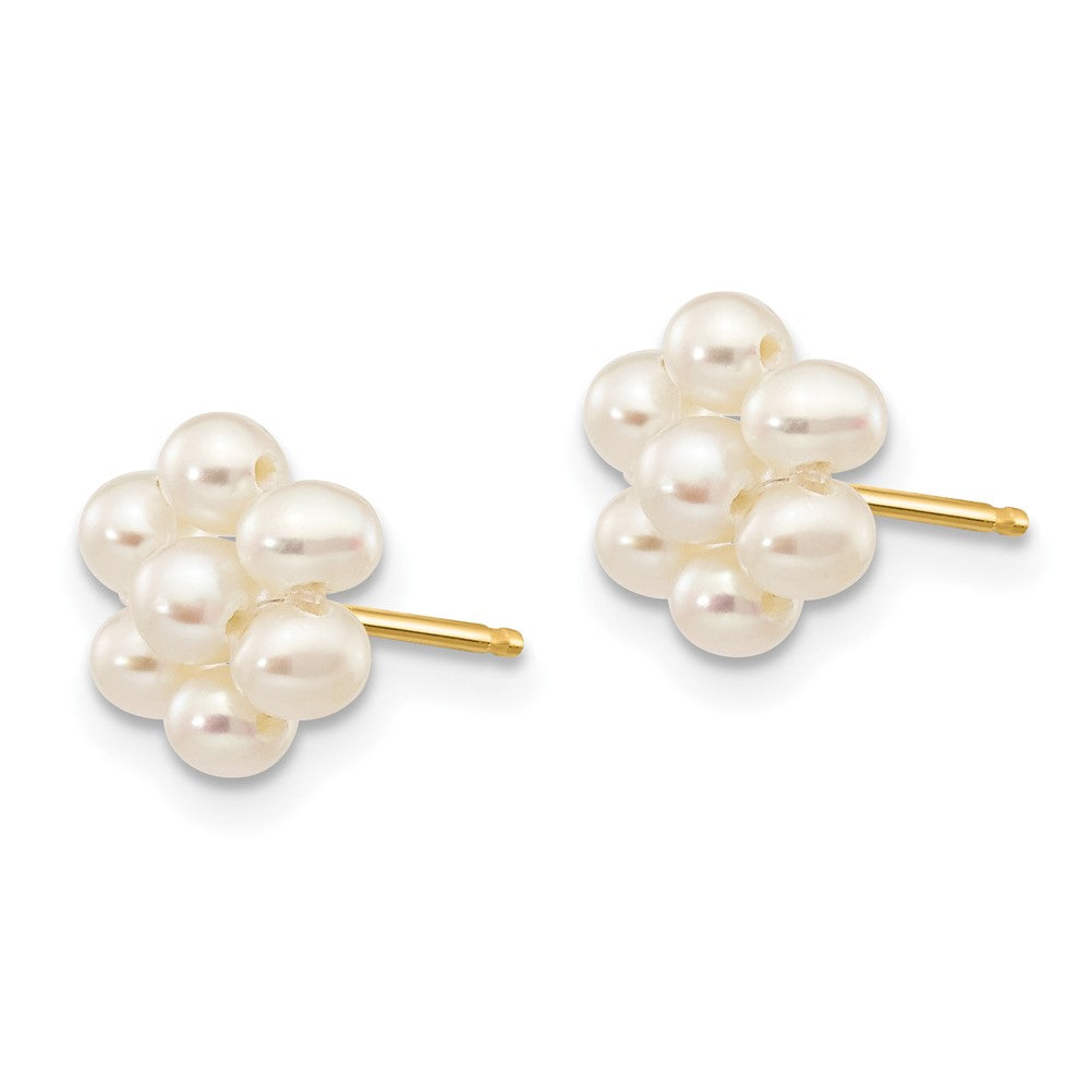 10k 2-3mm White Egg Freshwater Cultured Pearl Flower Earrings