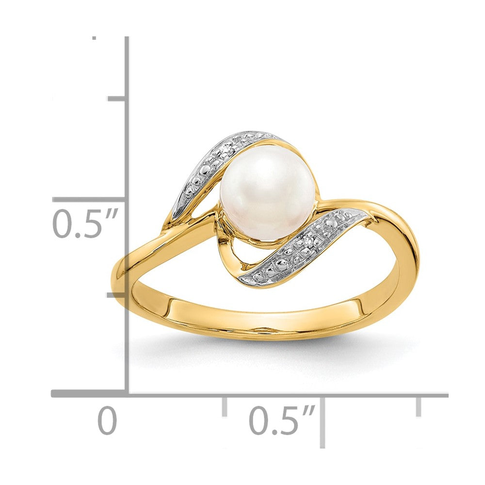 10k Diamond and FW Cultured Pearl Ring