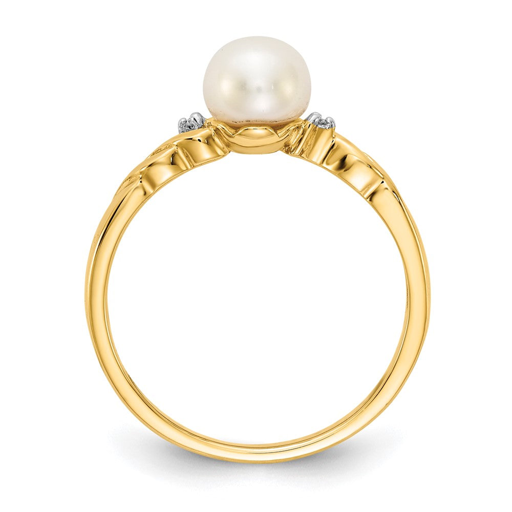 10k FW Cultured Pearl and Diamond Twist Ring