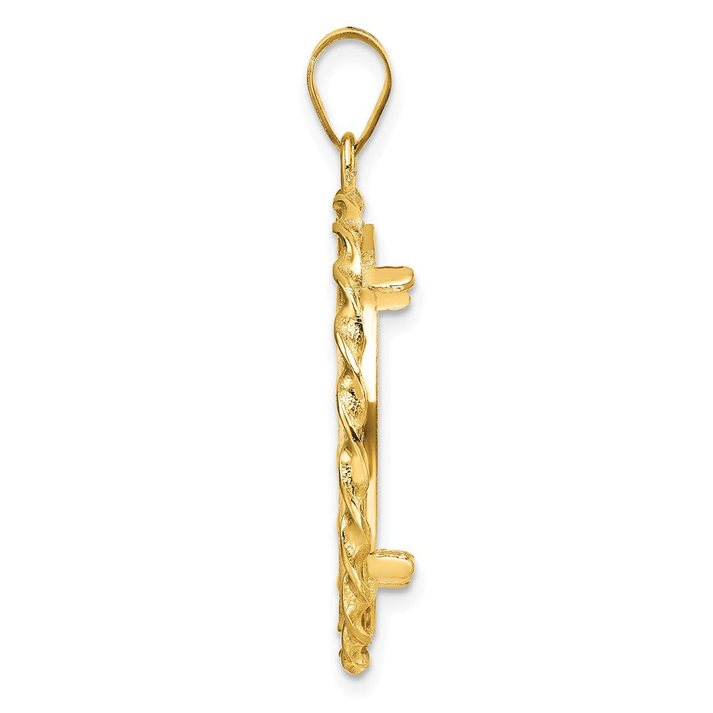 14k Twisted Wire & Diamond-cut 22.0mm Prong Coin Bezel Pendant