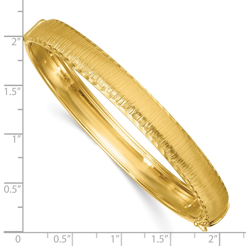 14k Polished Diamond-cut Textured Hinged 8.25mm Bangle Bracelet