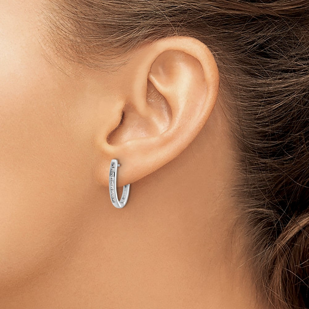 14k White Gold Diamond Oval Hinged Hoop Earrings