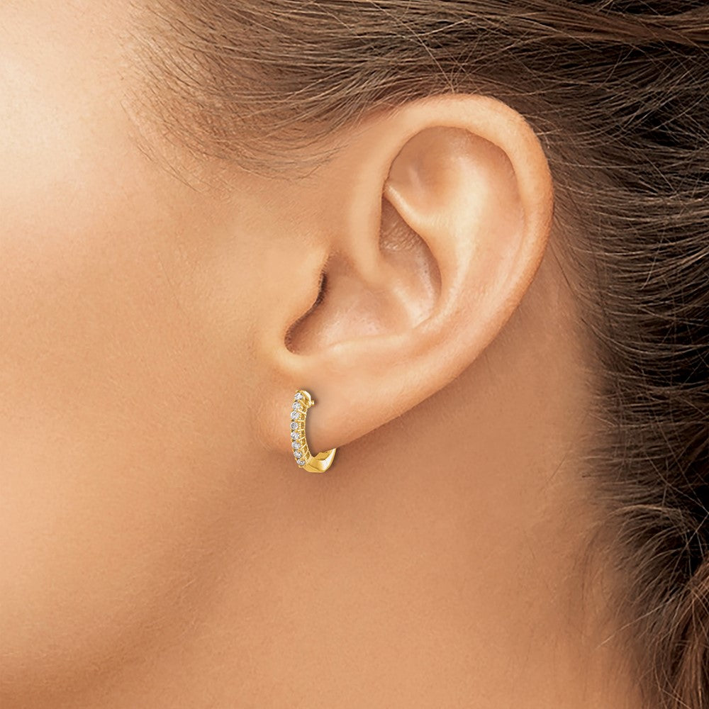 14k Gold Polished Diamond Hinged Hoop Earrings