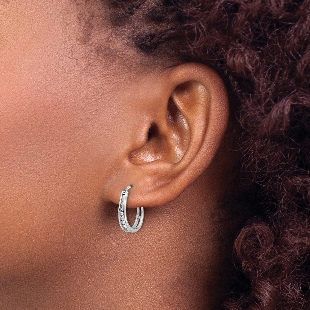 14k White Gold Diamond Oval Hinged Hoop Earrings