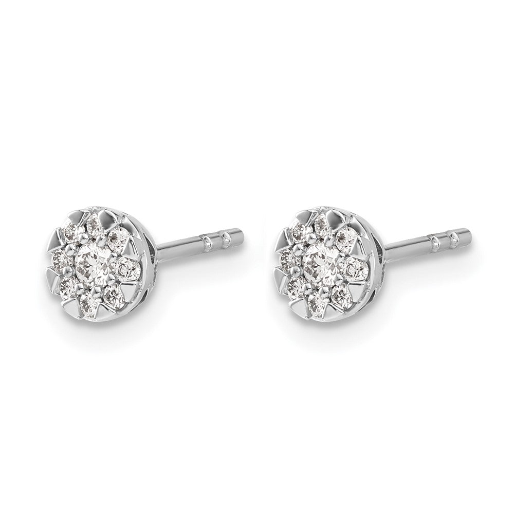 14k White Gold Diamond Cluster Earrings