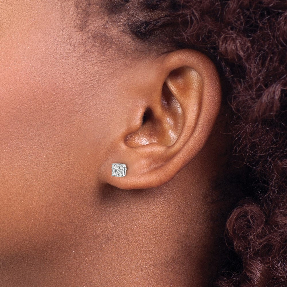 14k White Gold Diamond Cluster Post Earrings