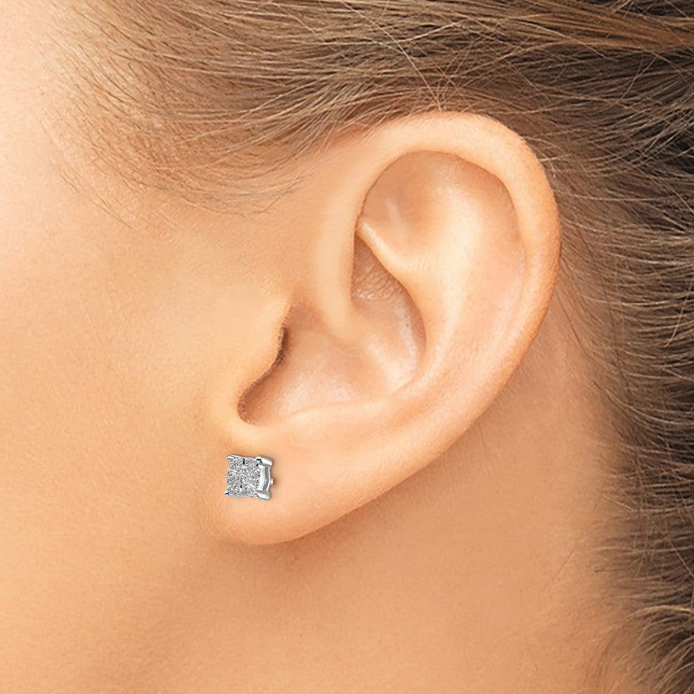 14k White Gold Diamond Cluster Post Earrings