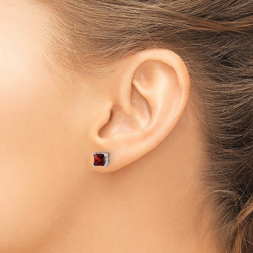 14k White Gold Square Garnet Earrings