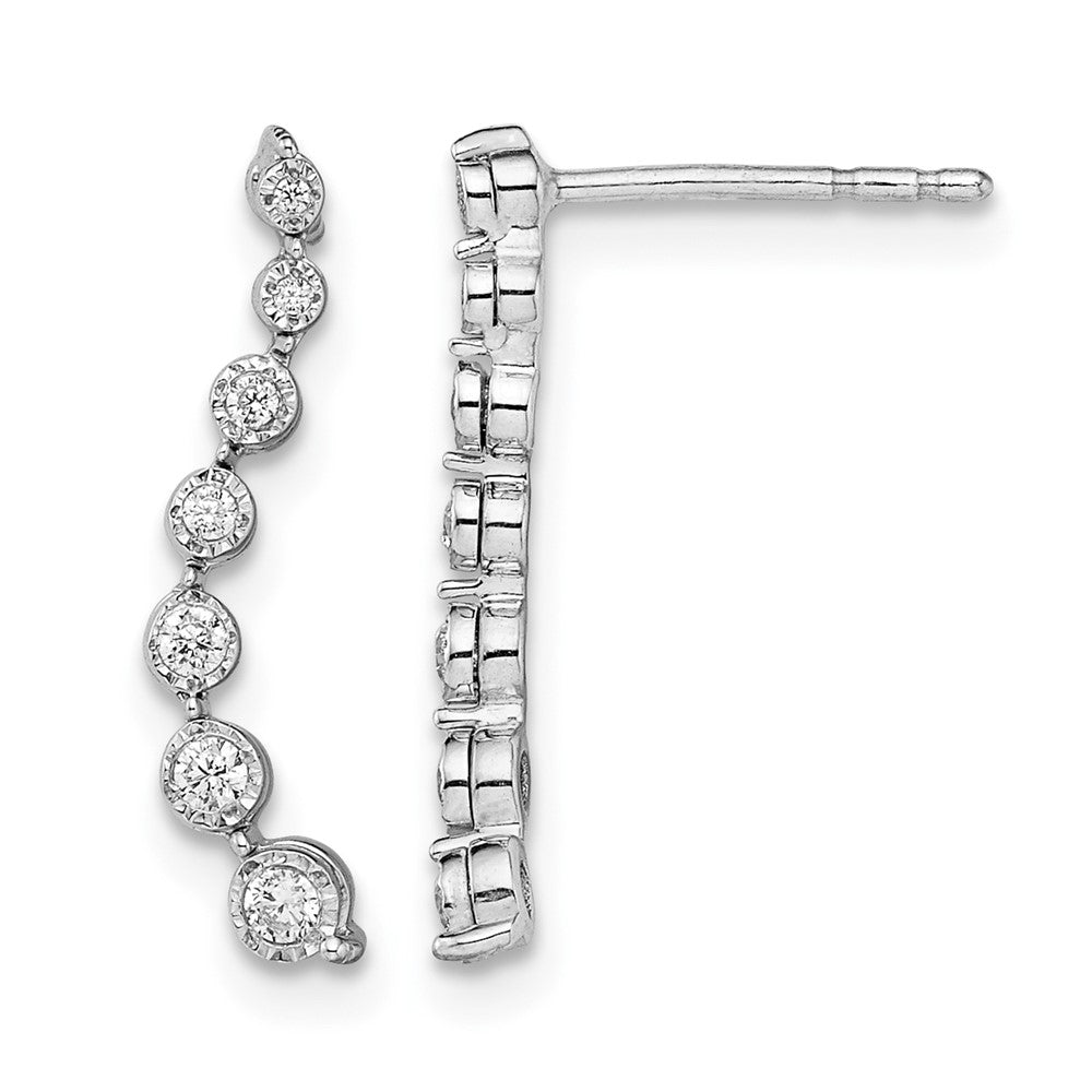 10k White Gold Graduating Diamond Post Earrings