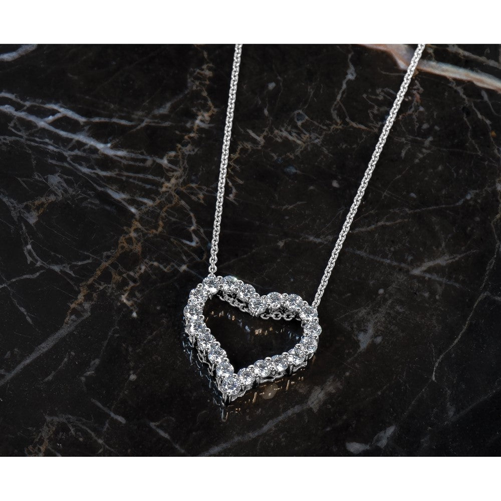14k White Gold Diamond Heart 18 inch Necklace