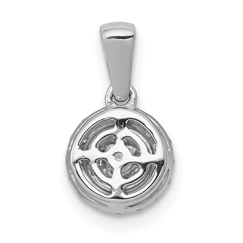 14k White Gold 1/4ct. Diamond Round Halo Cluster Pendant
