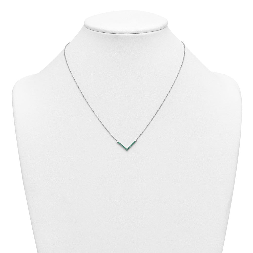 14k White Gold Emerald 18in. V-Necklace