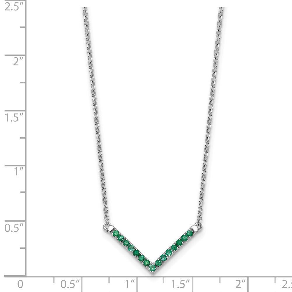 14k White Gold Emerald 18in. V-Necklace