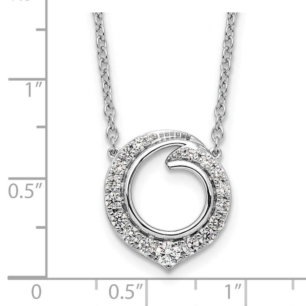 14k White Gold Fancy Circle Diamond Necklace
