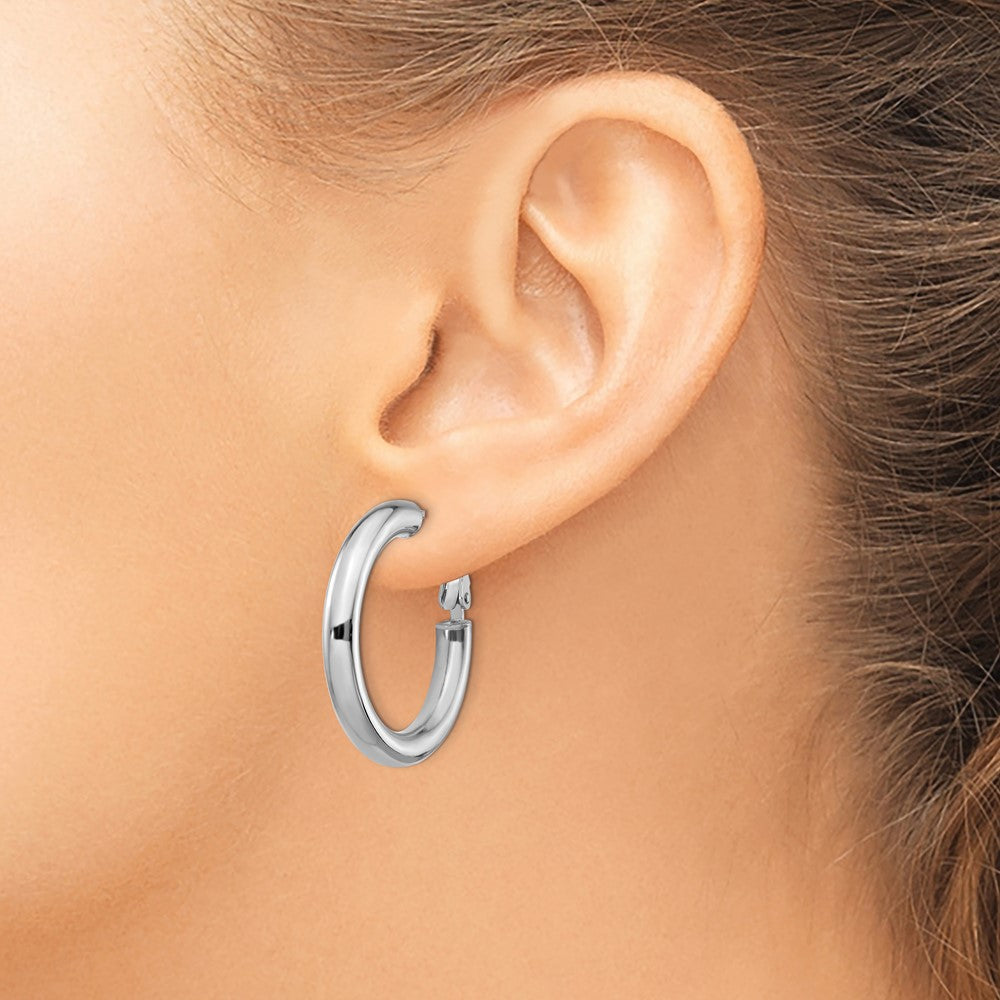 14k White Gold 4x28mm Polished Round Omega Back Hoop Earrings
