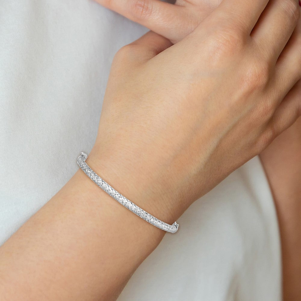 Sterling Silver RH-plated Polished and Diamond-cut Hinged Bangle