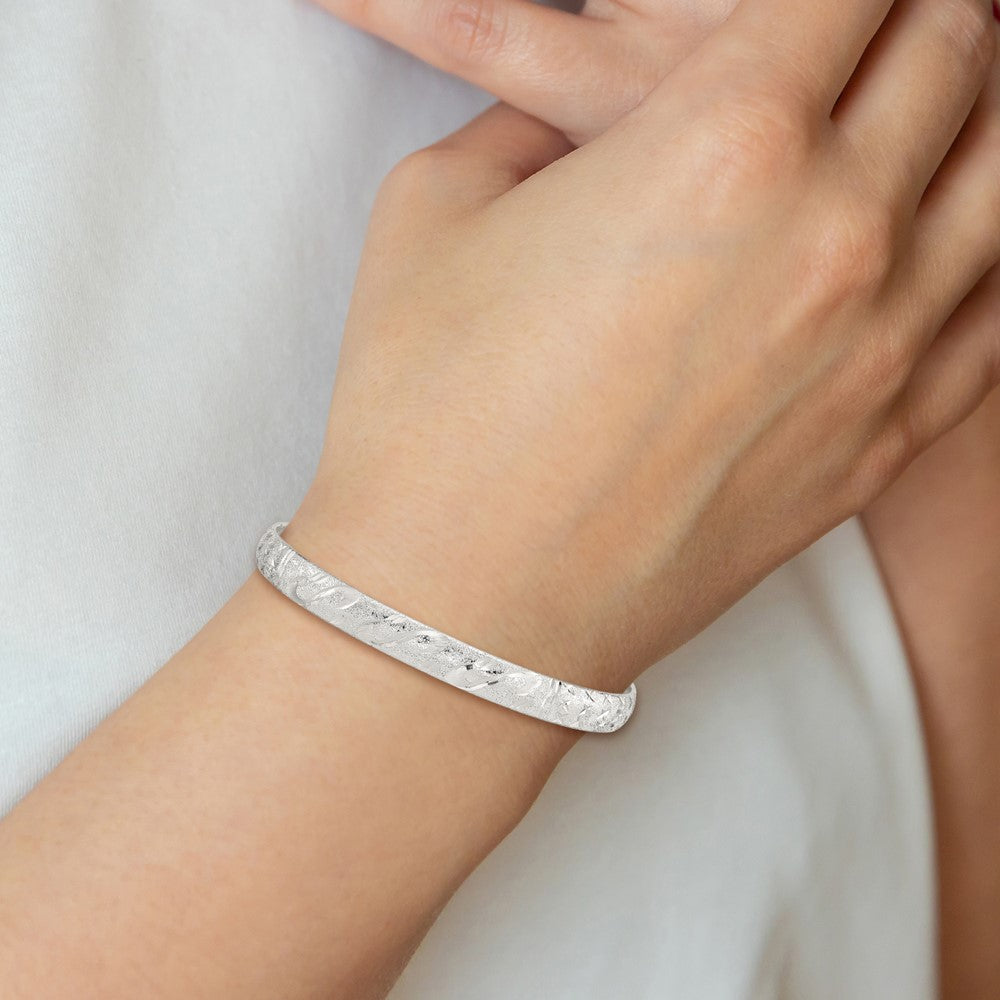 Sterling Silver Diamond-cut 6.5mm Flexible Bangle