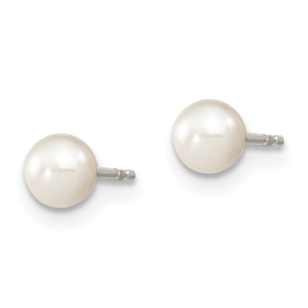 Sterling Silver Rh-plated 4-5mm White FW Cultured Round Pearl Stud Earrings