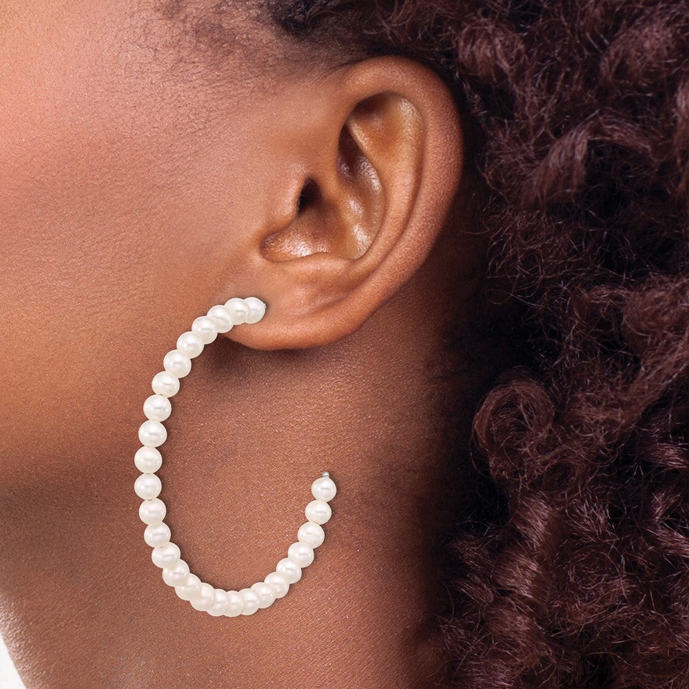 Sterling Silver RH-plated 4-5mm Semi-round FWC Pearl C-Hoop Earrings