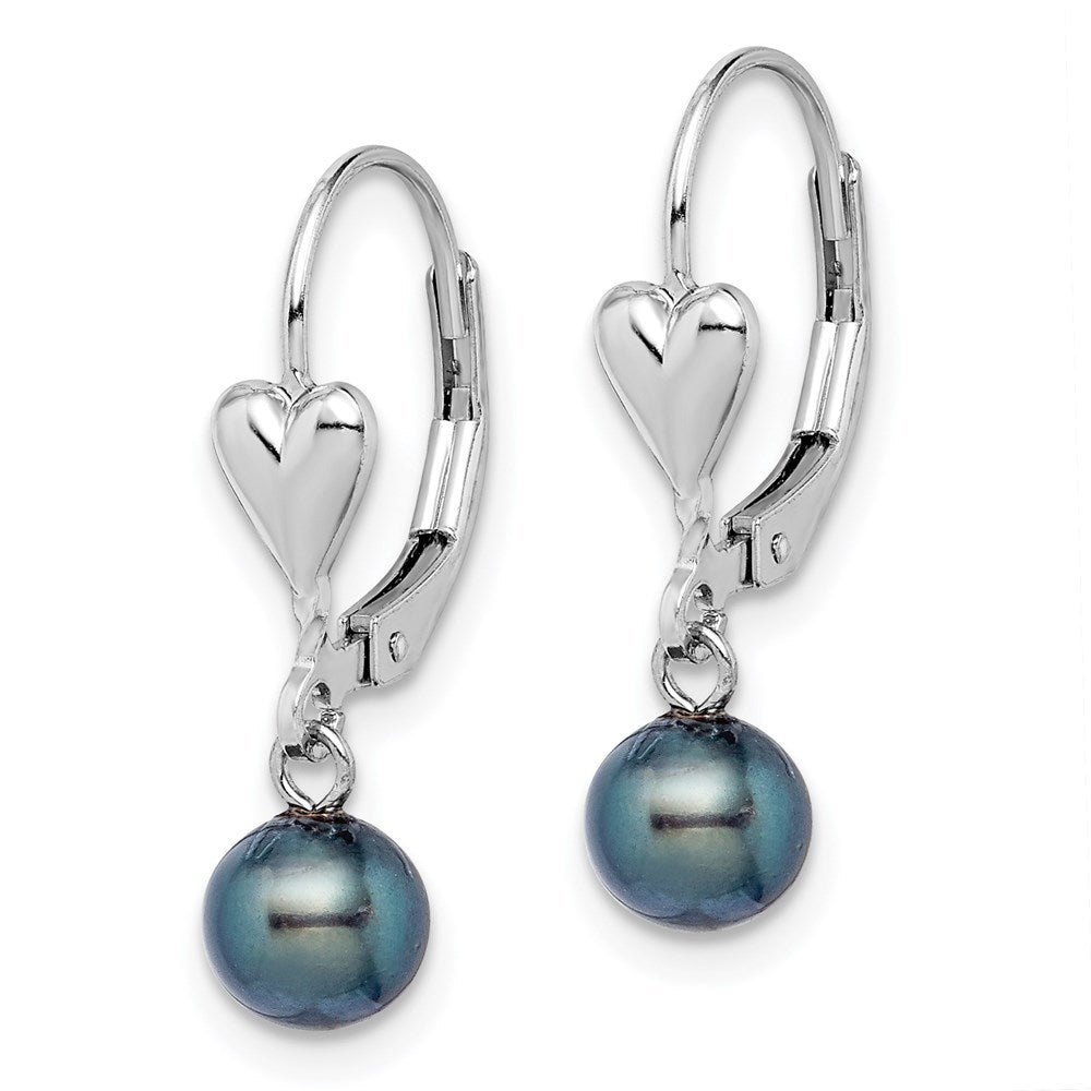 Sterling Silver RH-plated 6-7mm Black FWC Pearl Heart Leverback Earrings