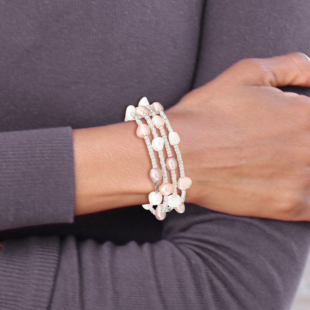 6-7mm Multicolored Baroque FWC Pearl and Glass Beaded Wrap Bracelet