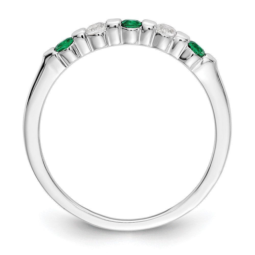 14k White Gold Diamond w/Emerald Band