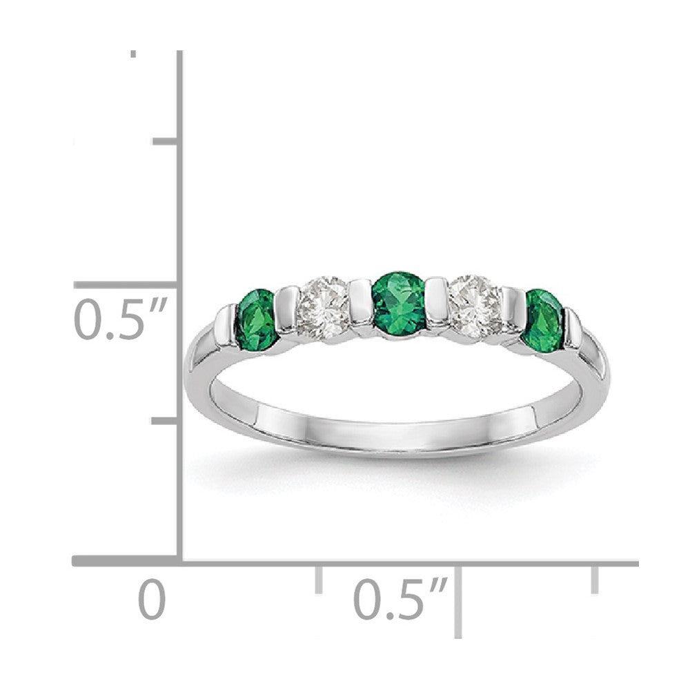 14k White Gold Diamond w/Emerald Band