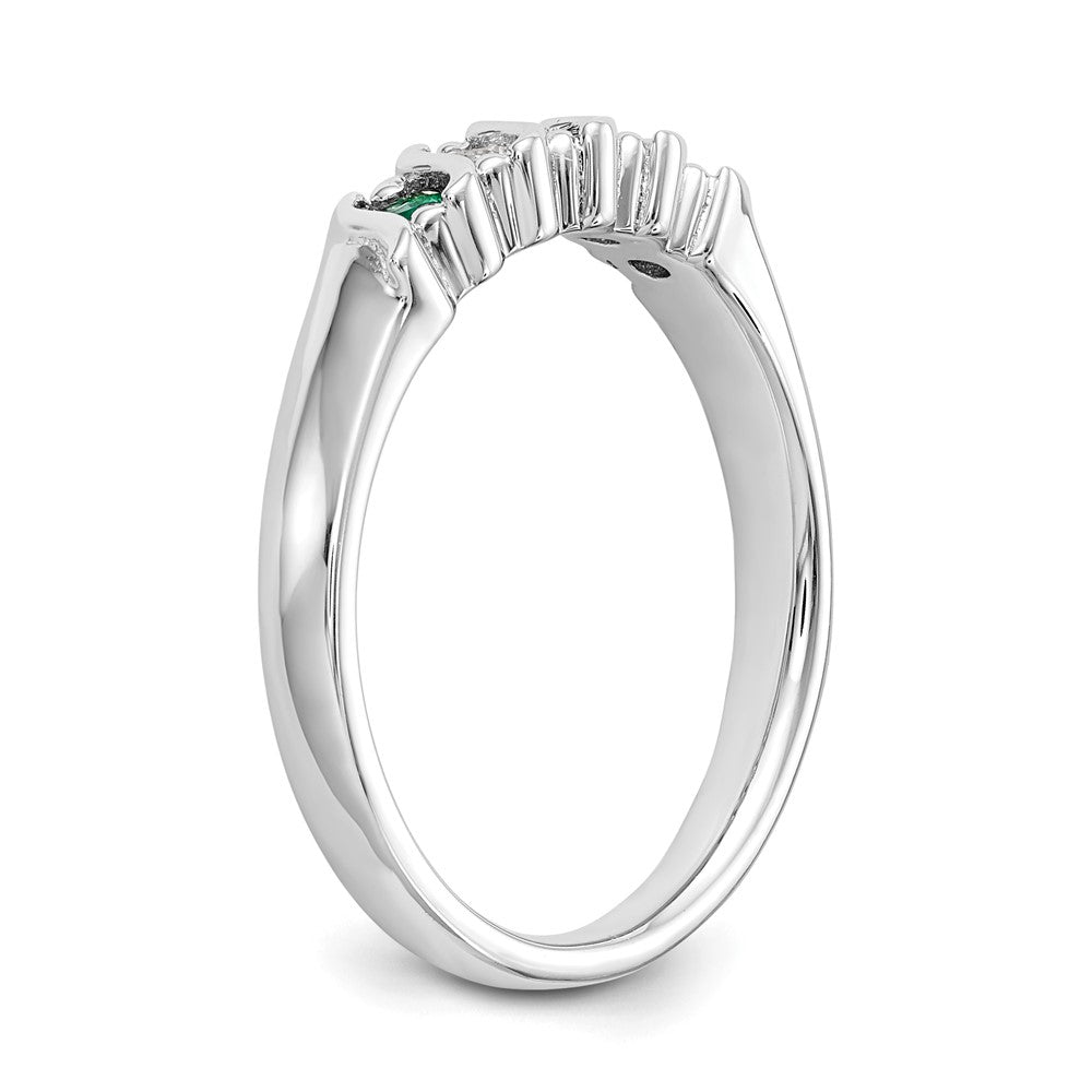 14k White Gold Diamond w/Emerald Band
