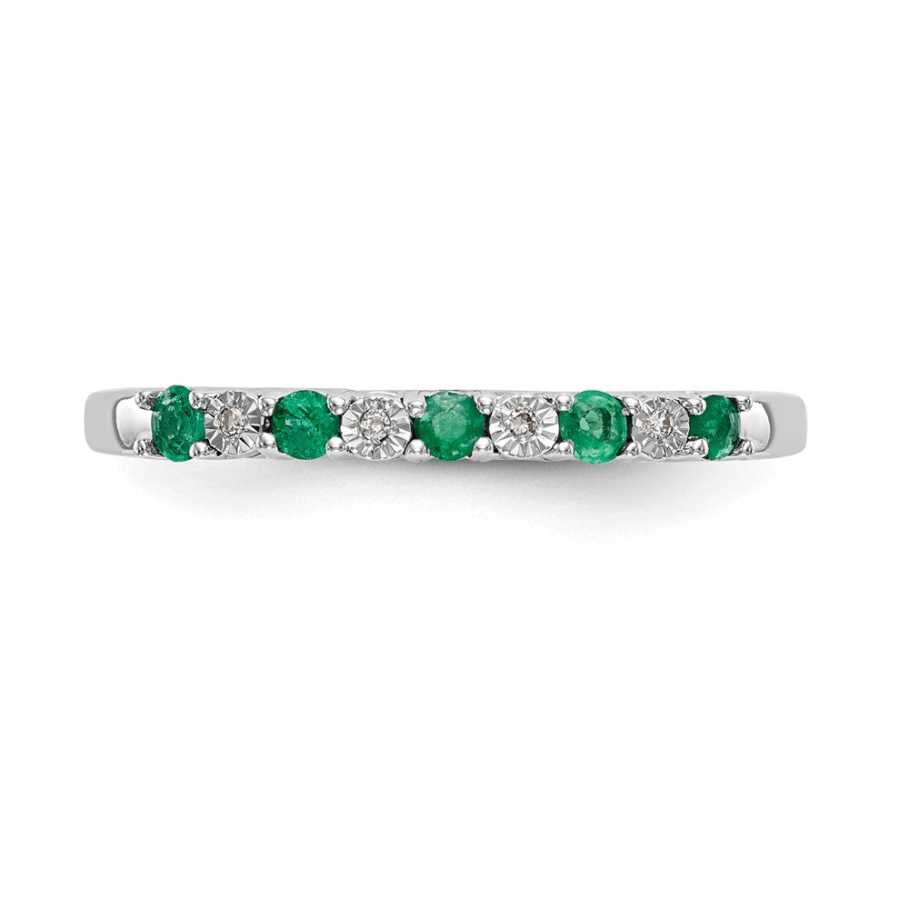 14k White Gold Diamond w/Emerald Band