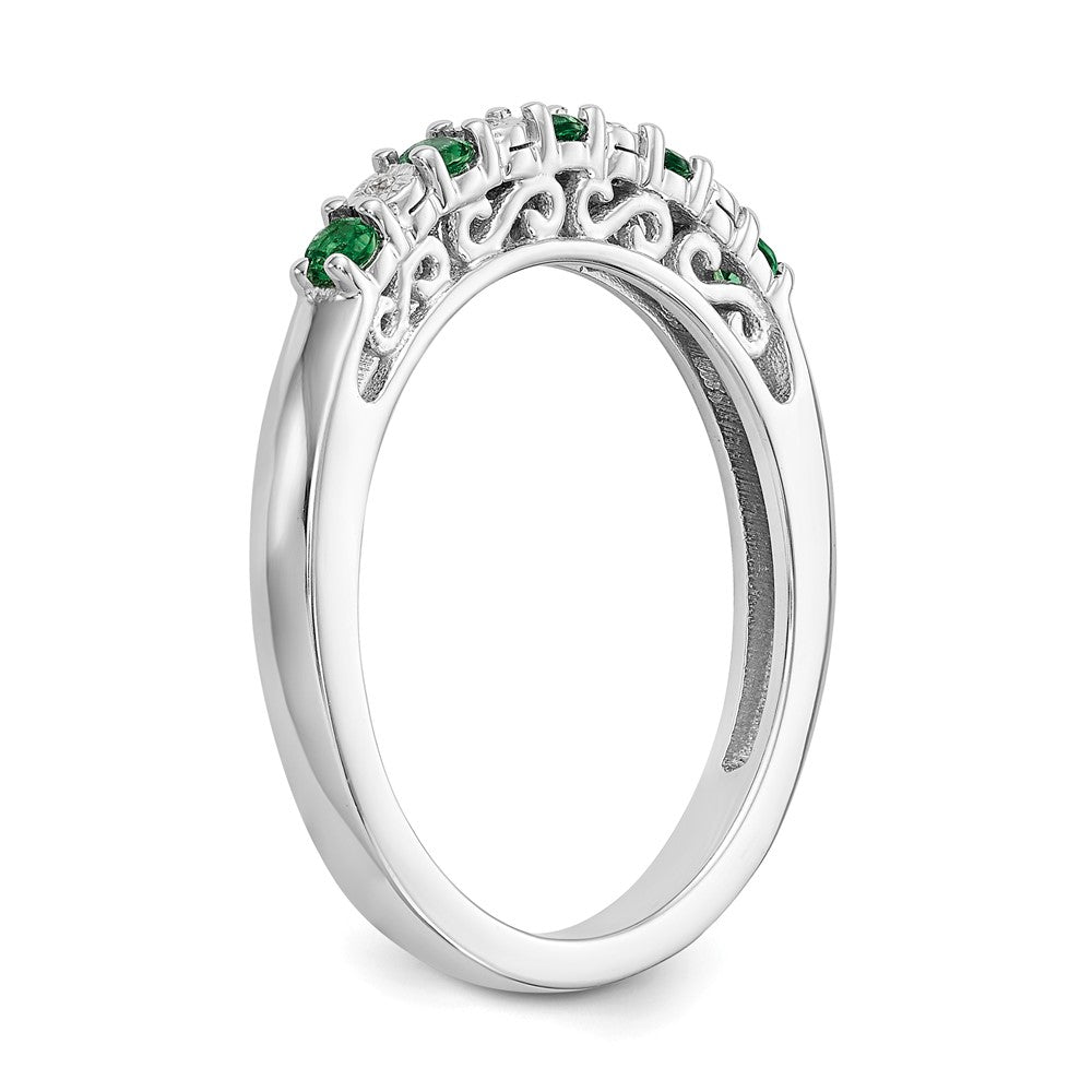 14k White Gold Diamond w/Emerald Band