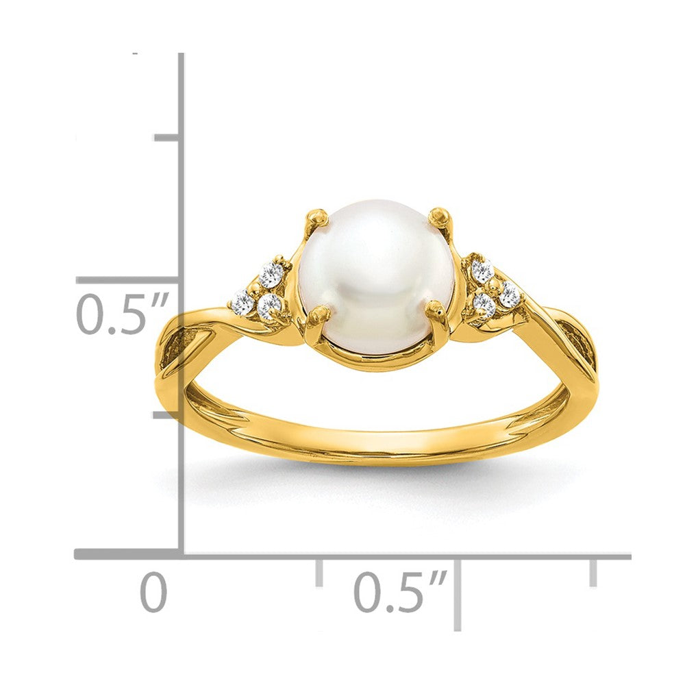14k FWC Pearl and Diamond Ring