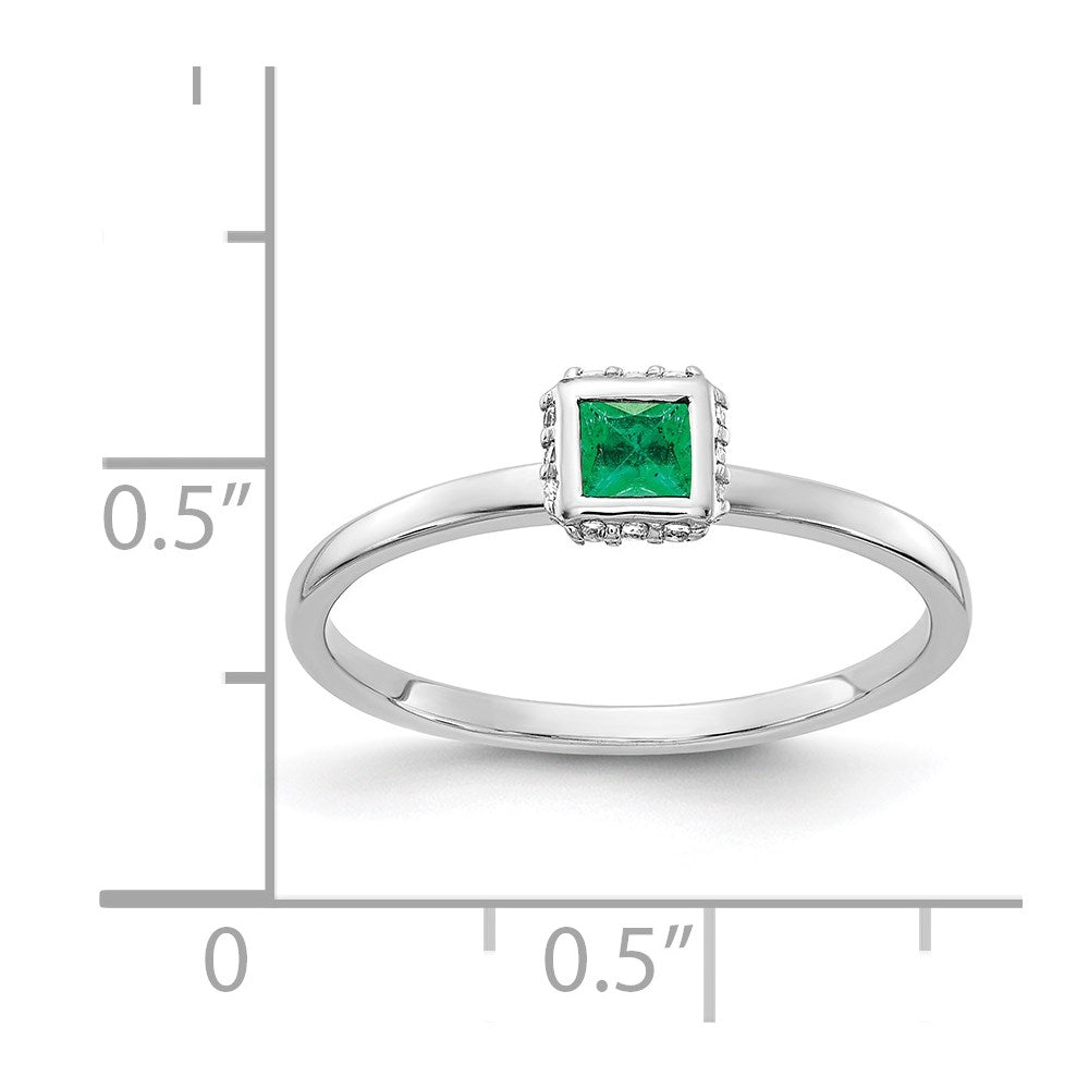 14k White Gold Diamond and Princess Emerald Ring