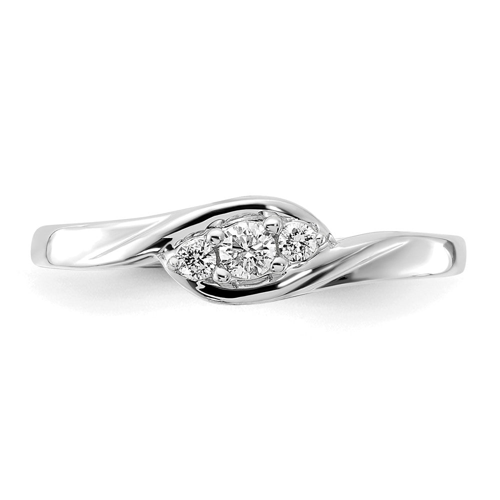 14k White Gold 3-stone Diamond Ring