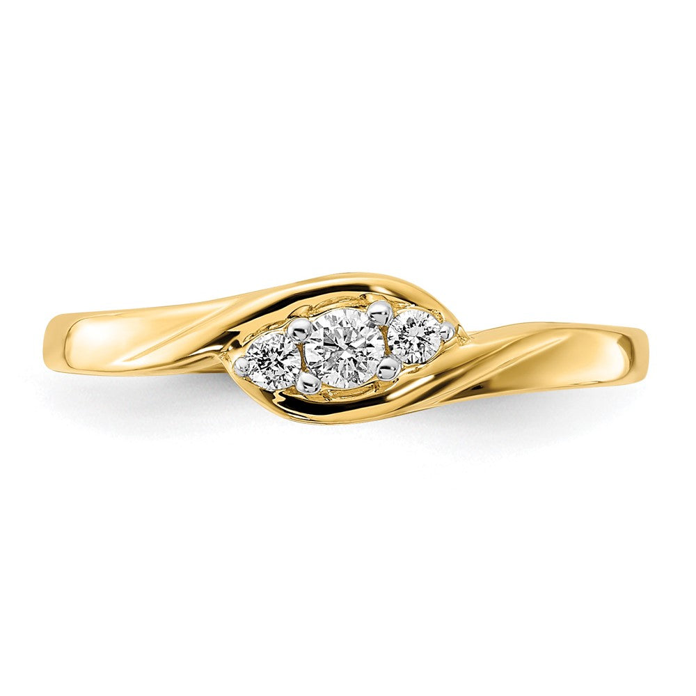 14k Yellow Gold 3-stone Diamond Ring