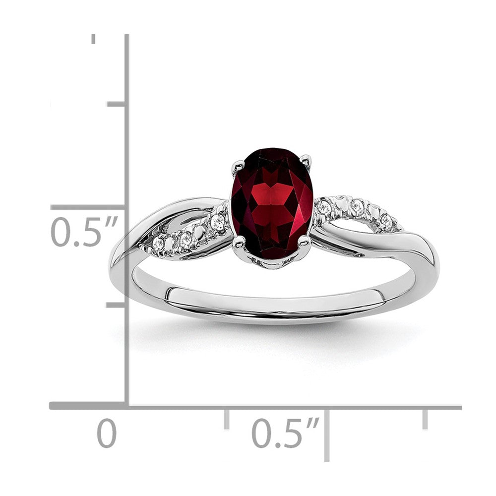 14k White Gold Oval Garnet and Diamond Ring
