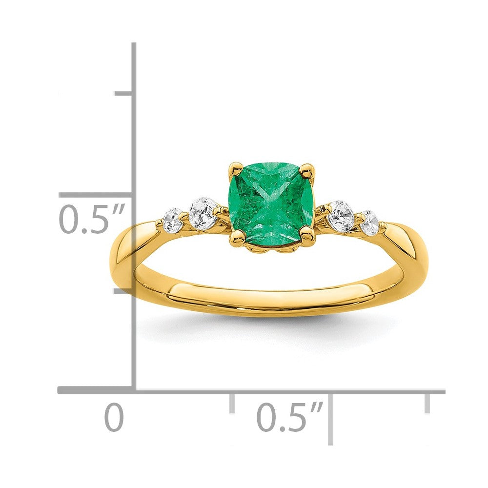 14k Gold Polished Emerald and Diamond Ring