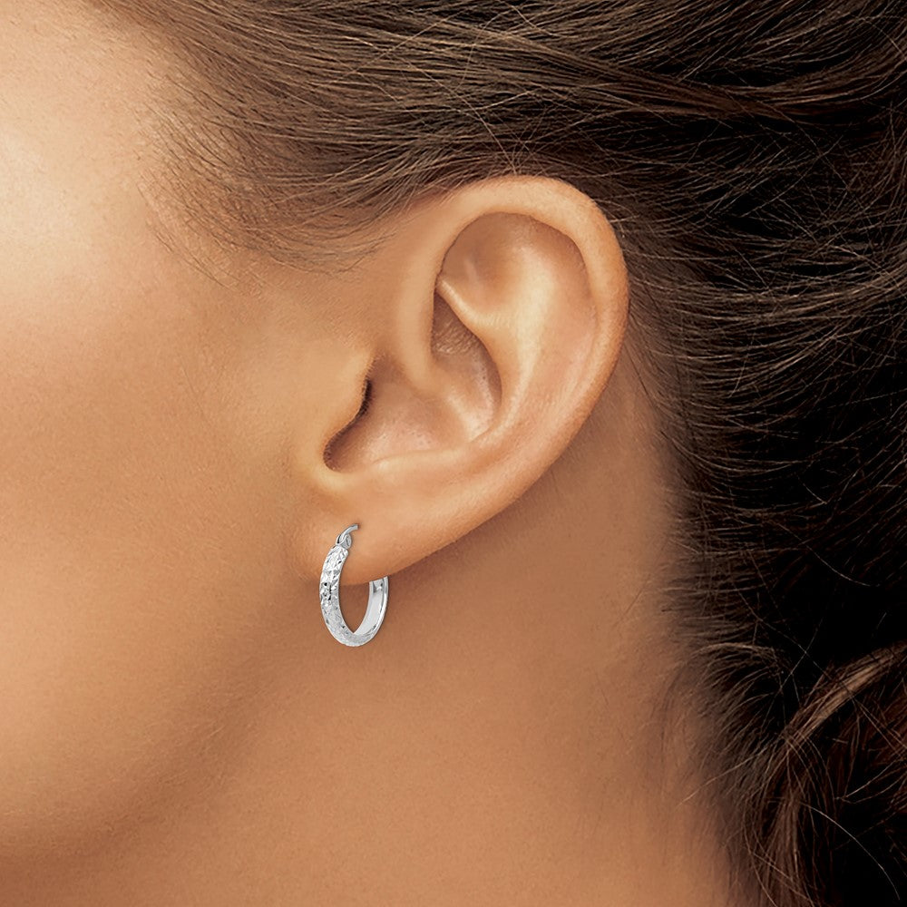 14K White Gold Diamond-cut 2.5x15mm Hollow Hoop Earrings