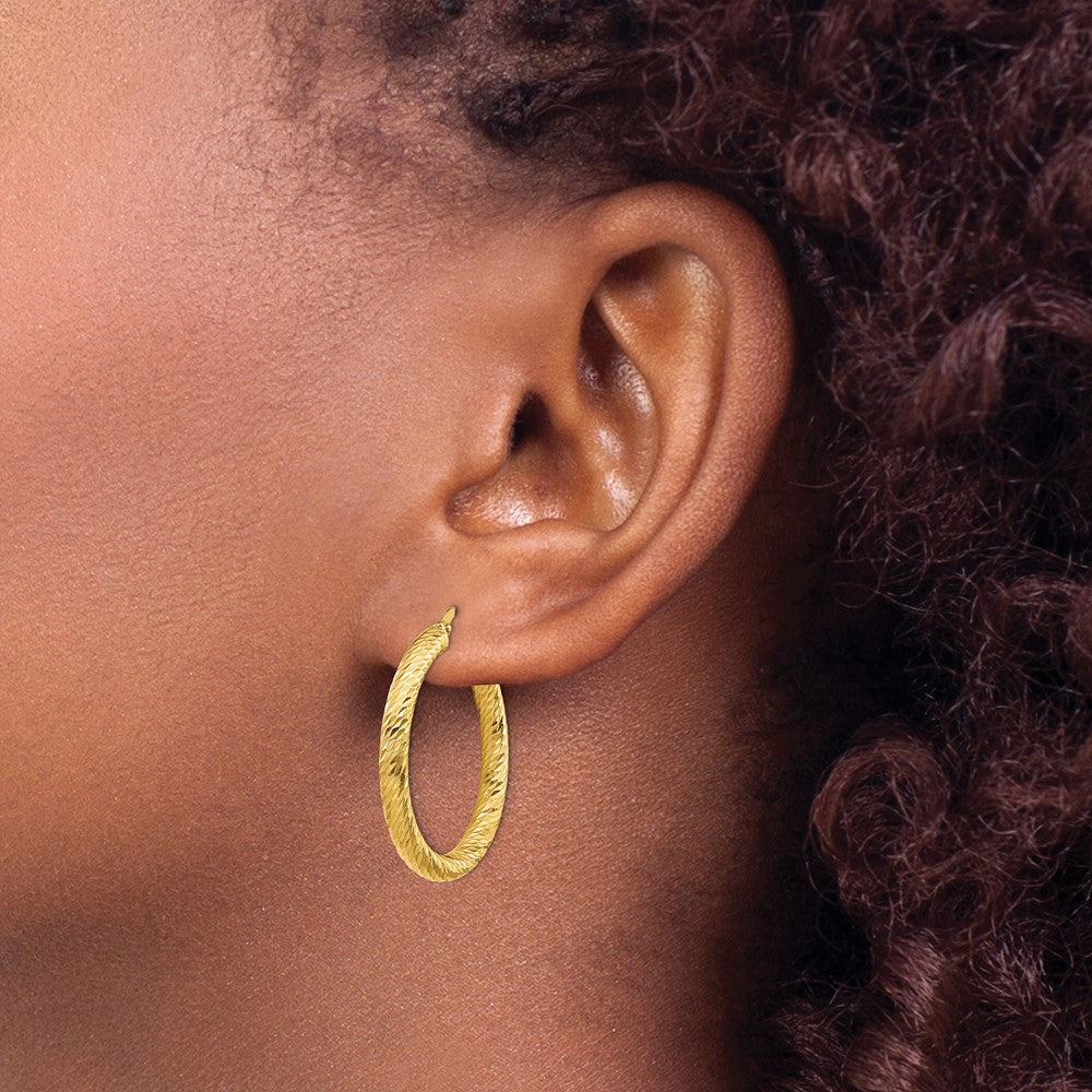 14k 3x27mm Diamond-cut Round Hoop Earrings