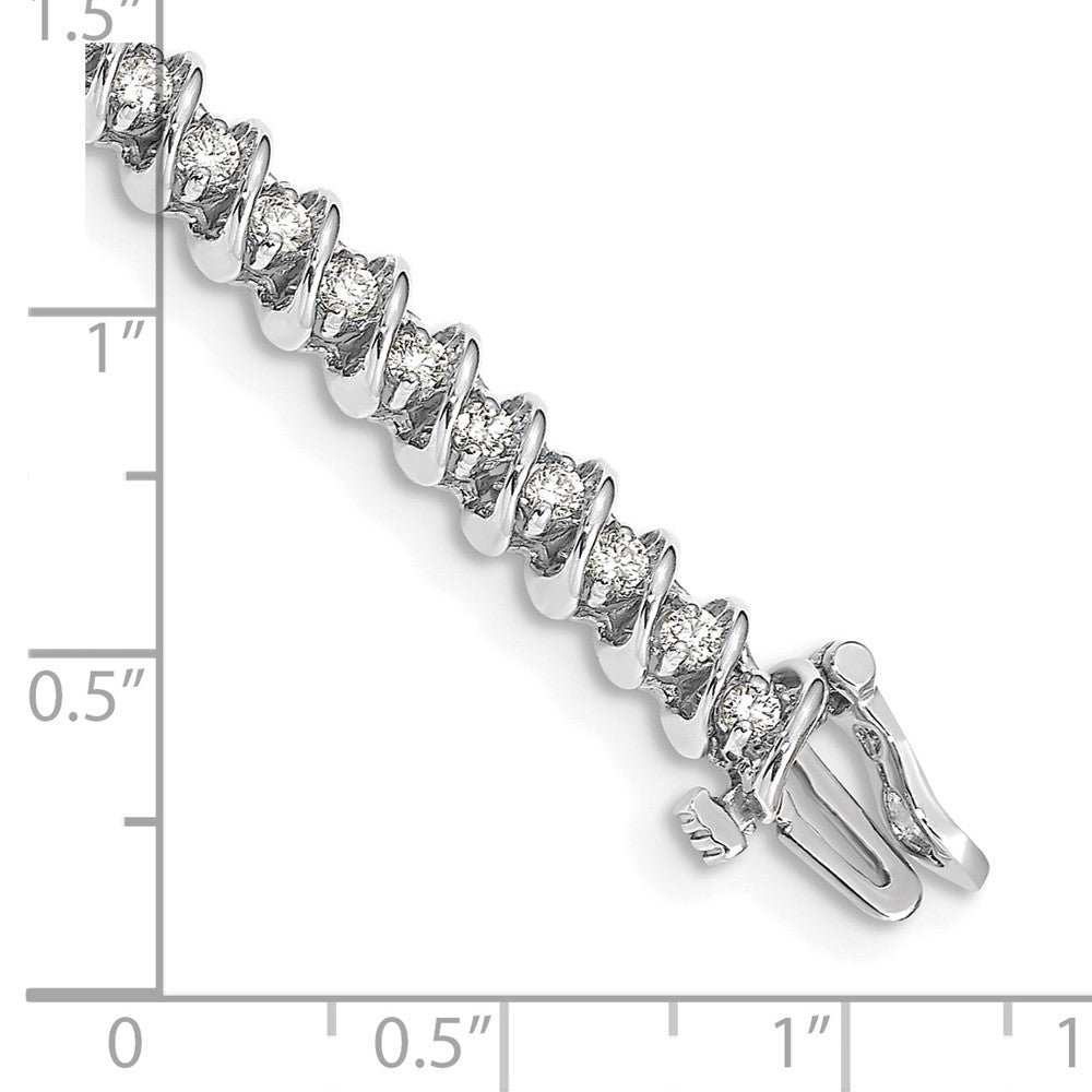 14k White Gold A Diamond Tennis Bracelet
