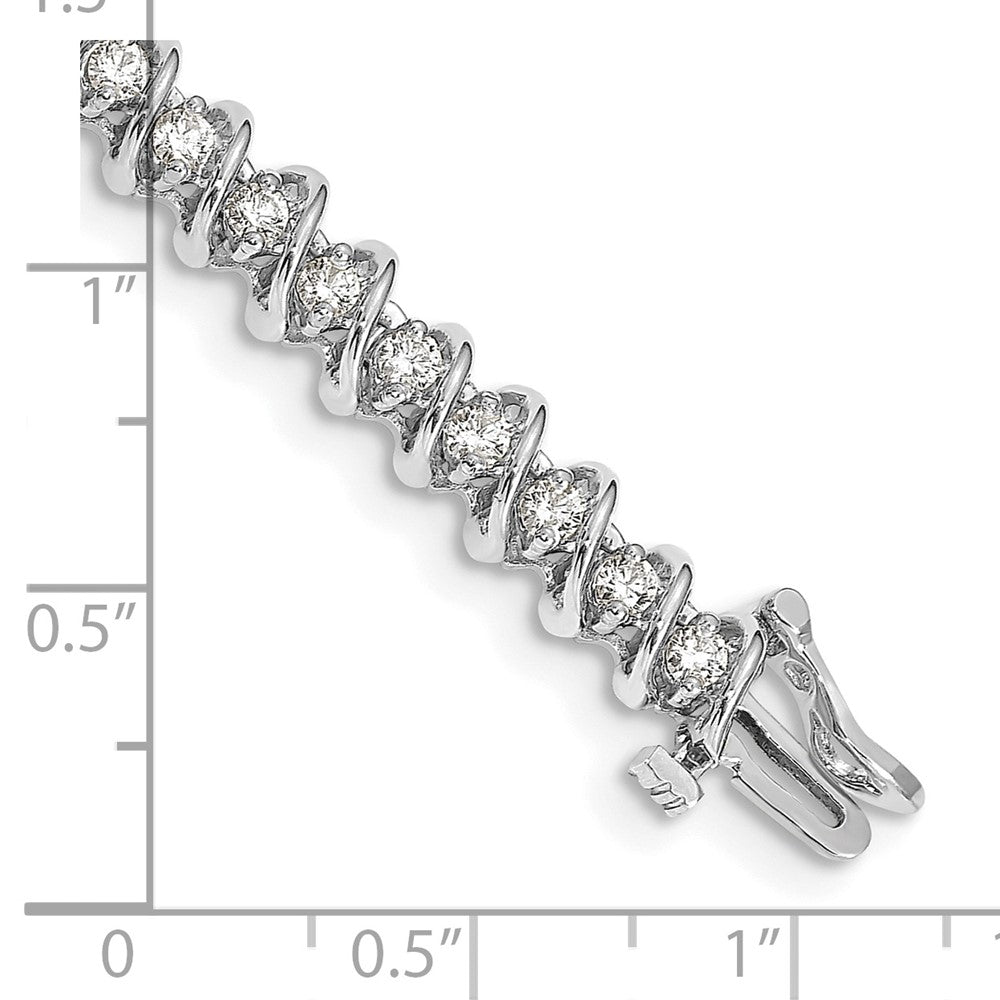 14k White Gold A Diamond Tennis Bracelet