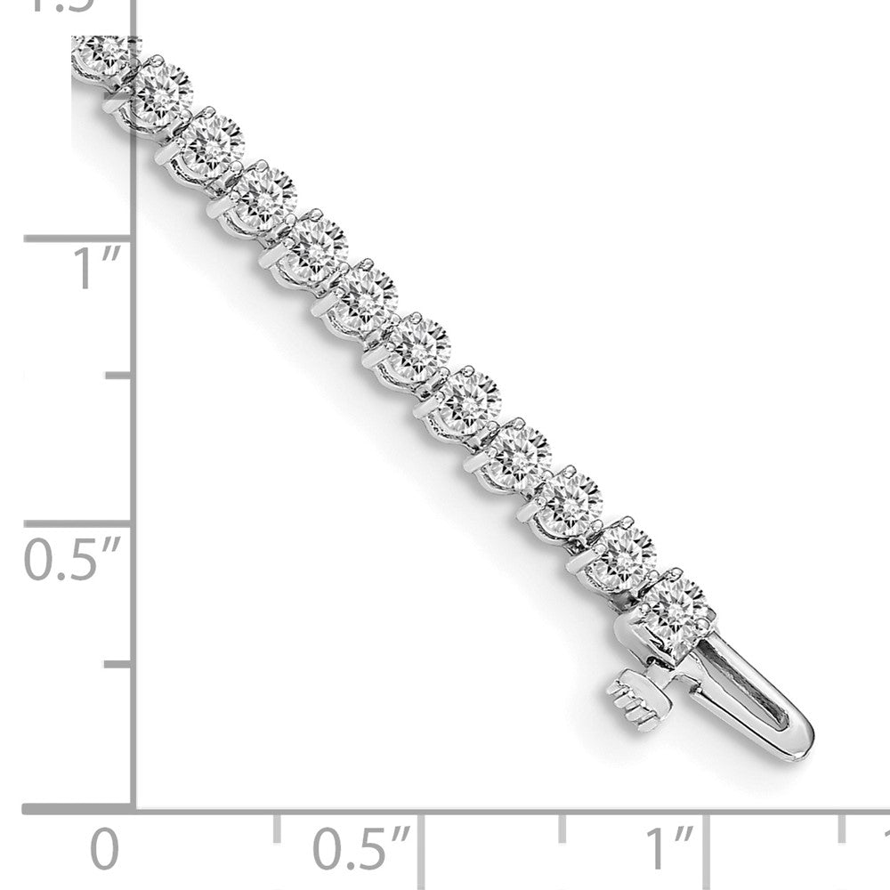 14k White Gold A Diamond Tennis Bracelet