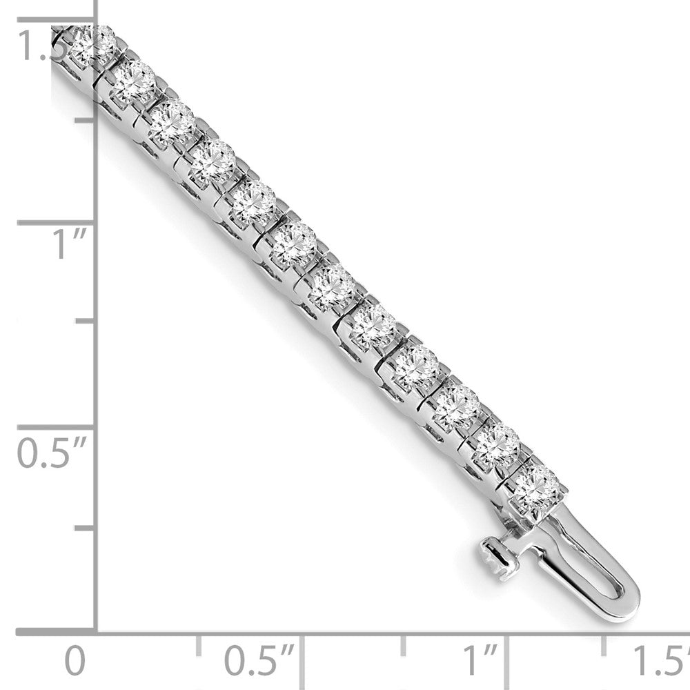 14k White Gold A Diamond Tennis Bracelet