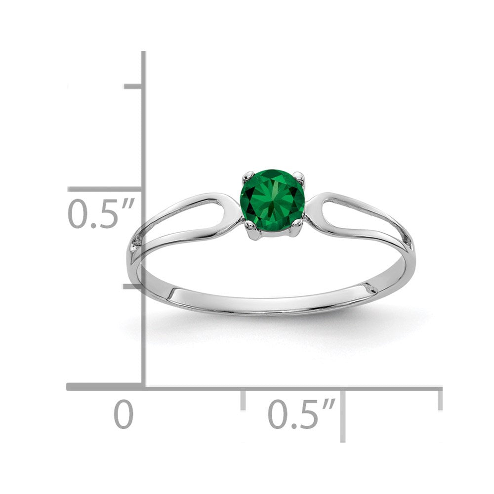 14k White Gold 4mm Mount St. Helens ring