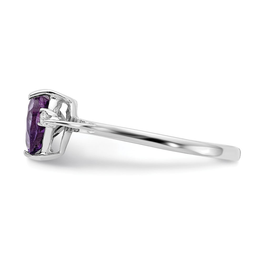 14k White Gold 7mm Heart Amethyst VS Diamond ring