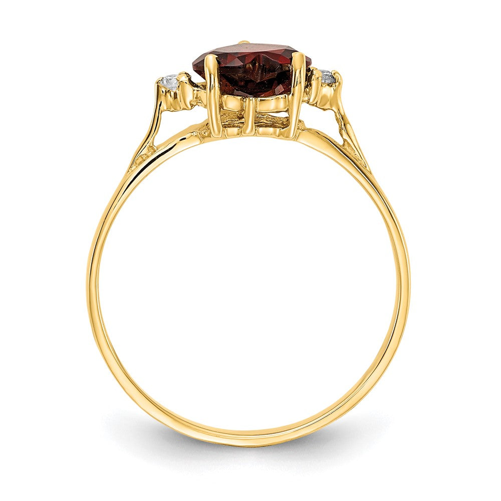 14k 7mm Heart Garnet A Diamond ring
