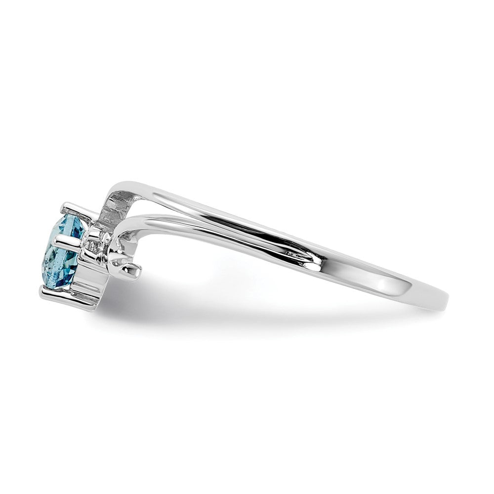 14k White Gold 4mm Blue Topaz VS Diamond ring